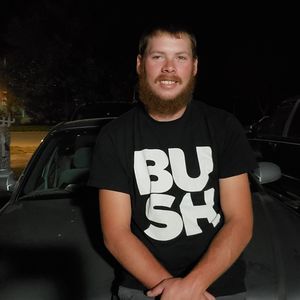 Meet your Posher, Travis